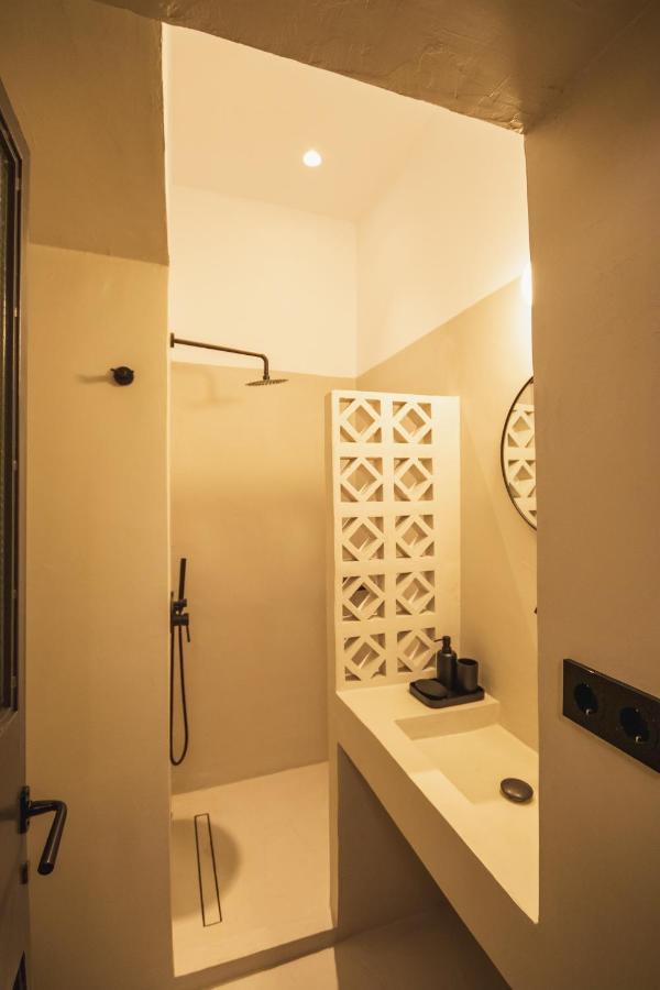 Pyli Guest house *